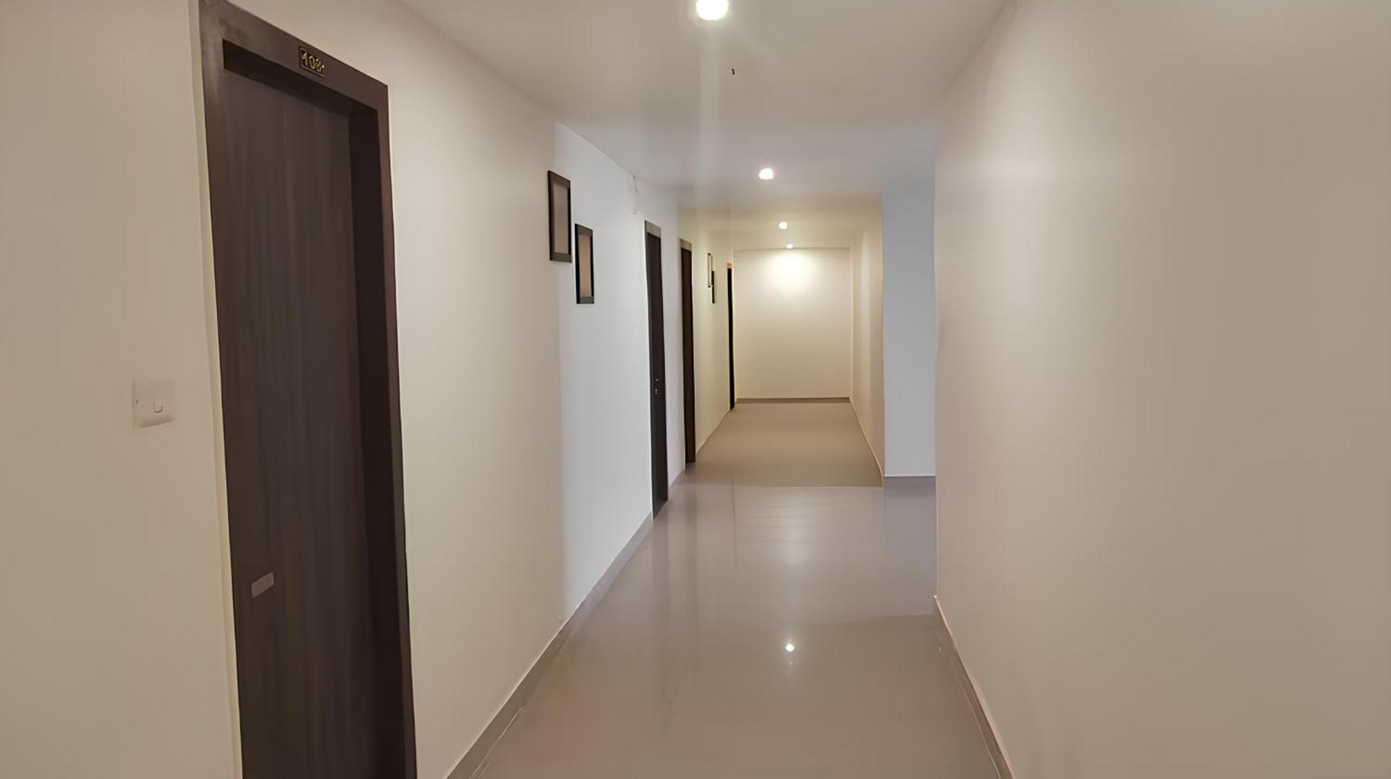 Club 7 Resort And Banquets Bareilly Ngoại thất bức ảnh